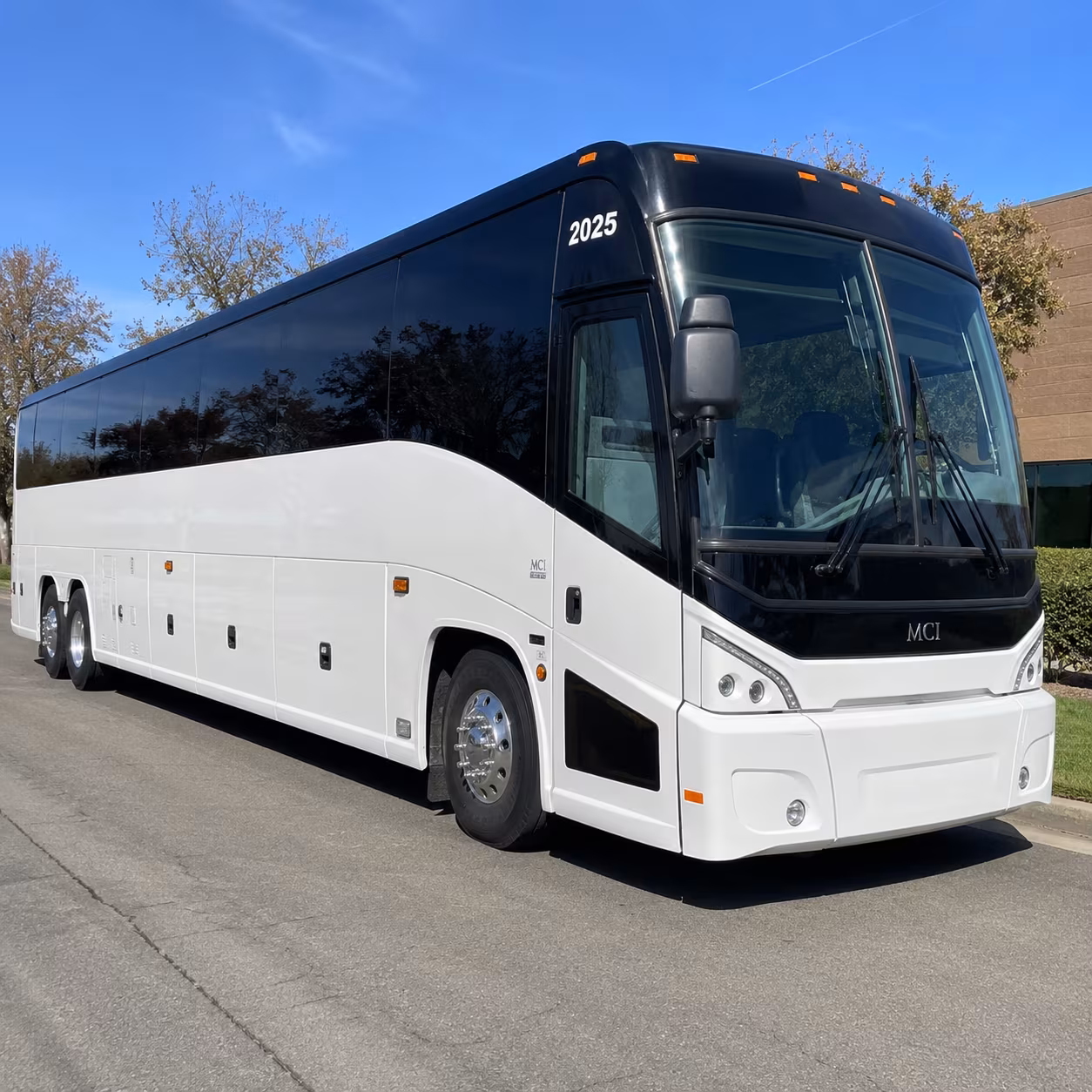 charter bus rentals to fort lauderdale hollywood international airport fll