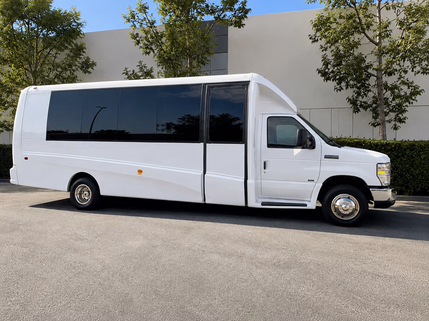 employee shuttle buses for margate and broward county commuters