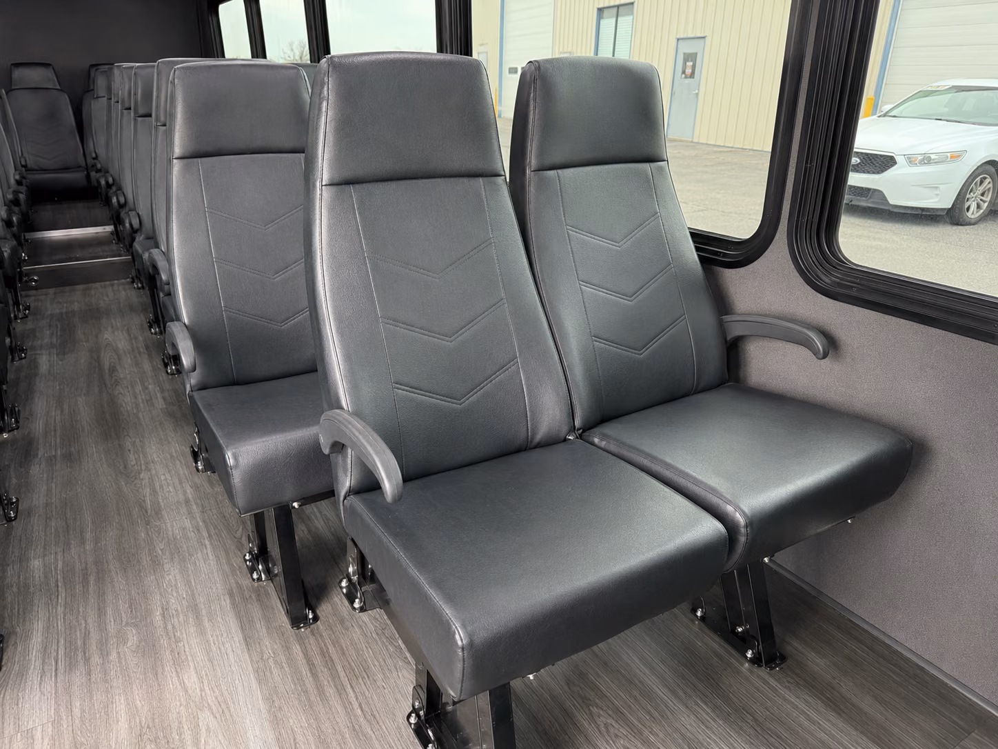 fan buses to miami marlins games at loandepot park