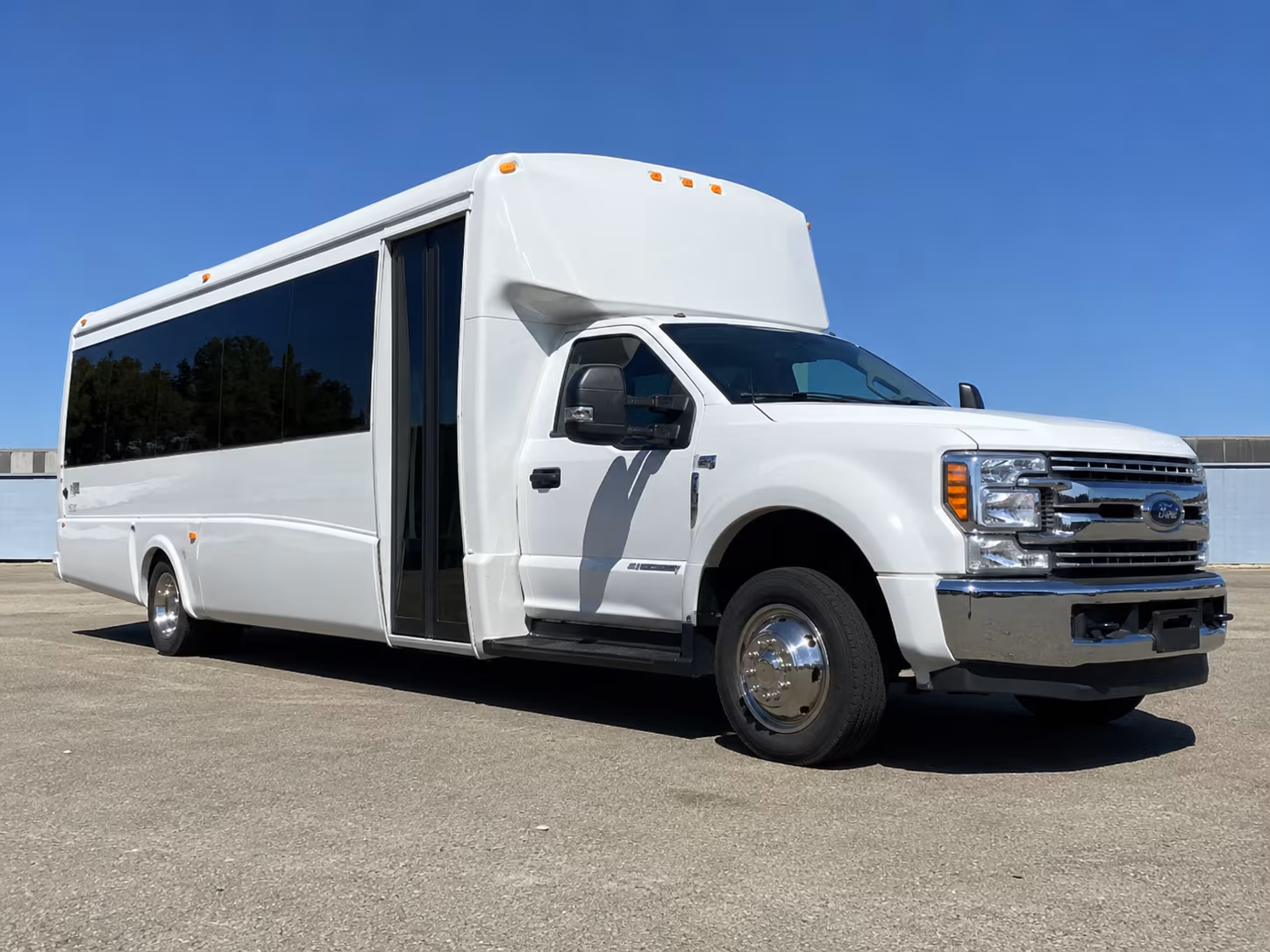 field trip buses for margate s history and cultural destination days