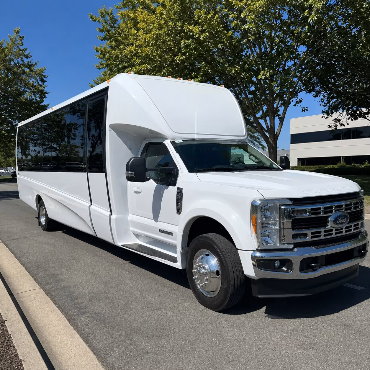 hotel to meeting bus shuttles for corporate groups staying in broward county