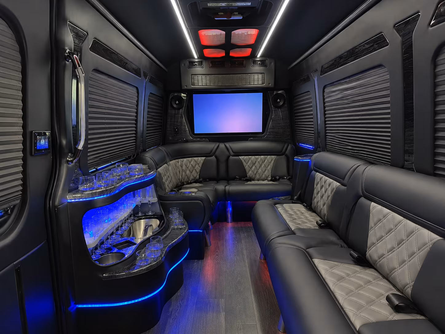 margate 18 passenger party bus